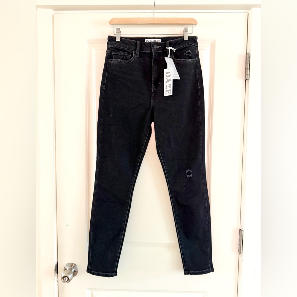 Women’s Daze Black High-Rise Skinny Jeans size 29